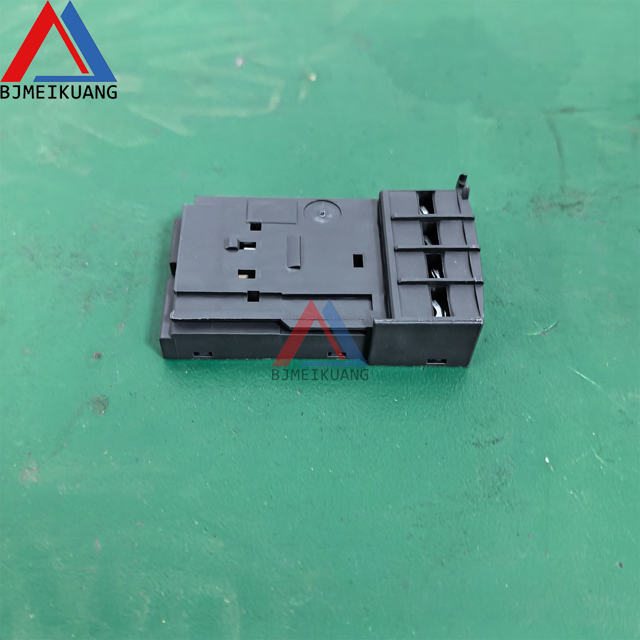 MK-MM0260793 | BLOCK, CONTACT 