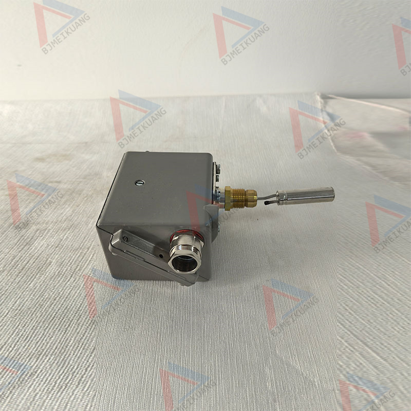 MK-N02125056 | Temperature regulator