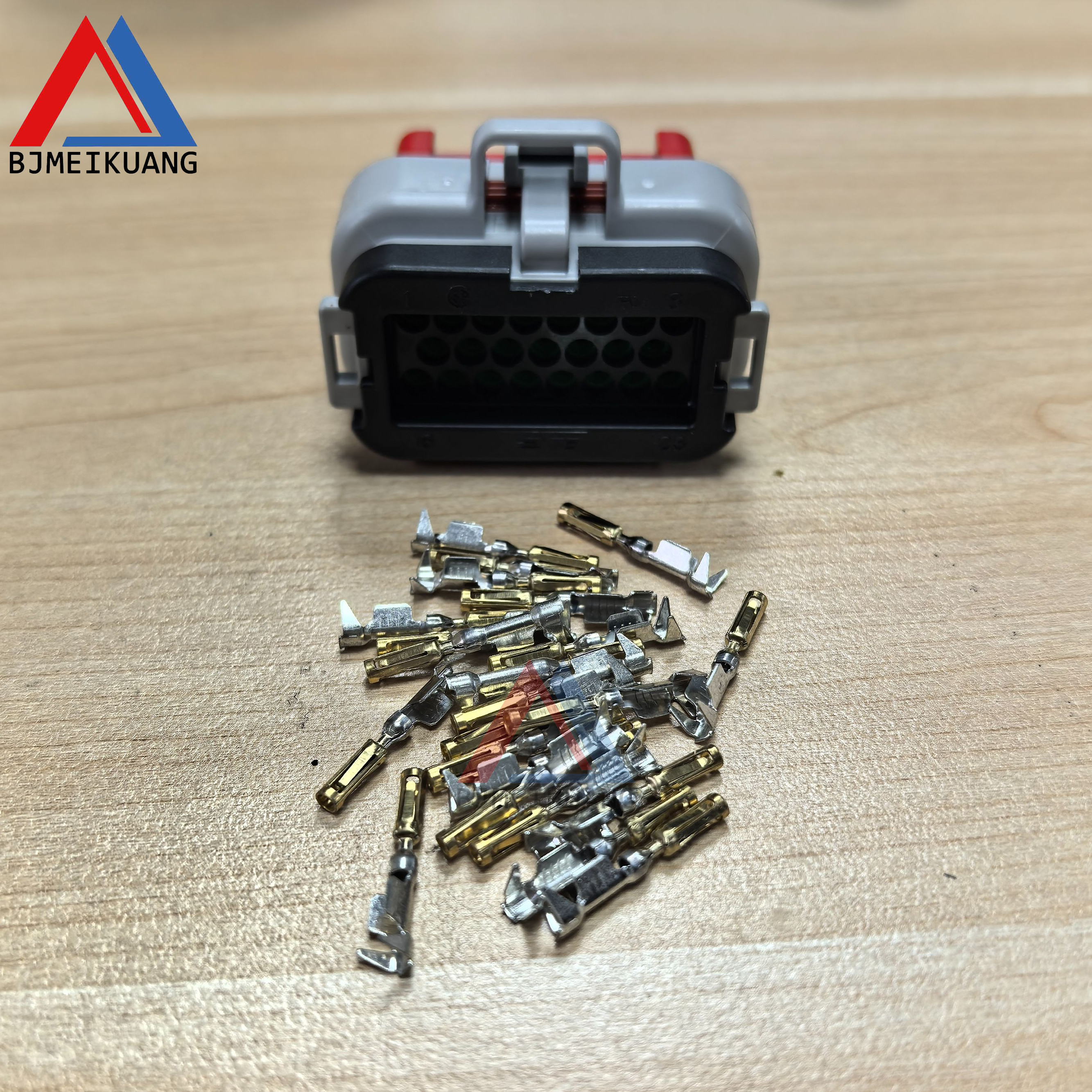 MK-N11449748 | Connector plug 