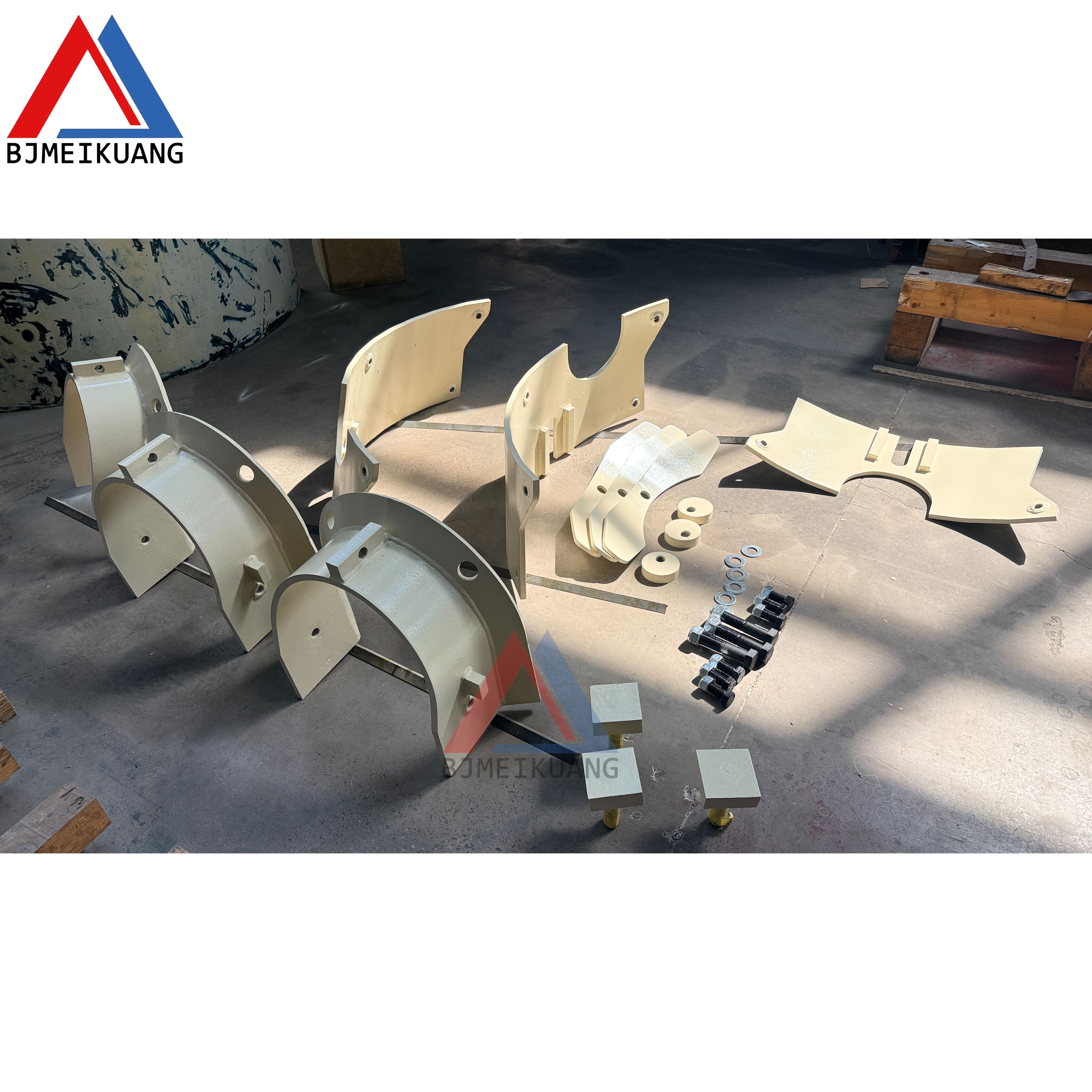 MK-MM1106249 | BOTTOM SHELL LINER KIT 